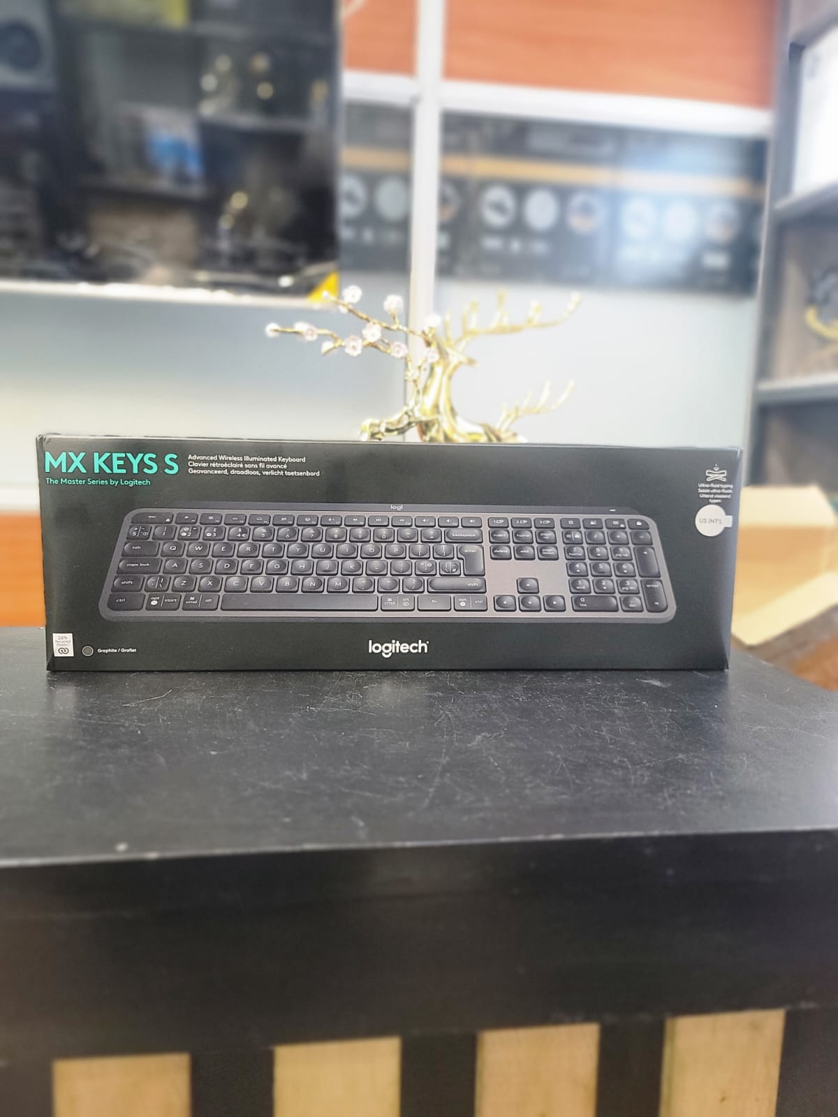 Logitech MX KEYS S Keyboard - Image 2