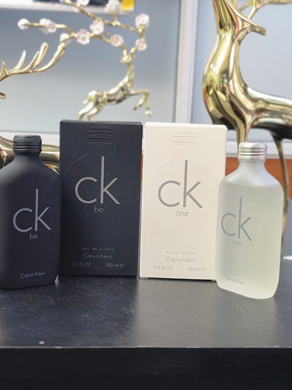 Calvin Klein Calvin Klein CK One Eau de Toilette – Citrus Unisex Fragrance – With Notes of Green Tea, Bergamot, Cardamom, Violet & Amber – Luxury Unisex Perfumes – Long Lasting Fragrance - Image 4